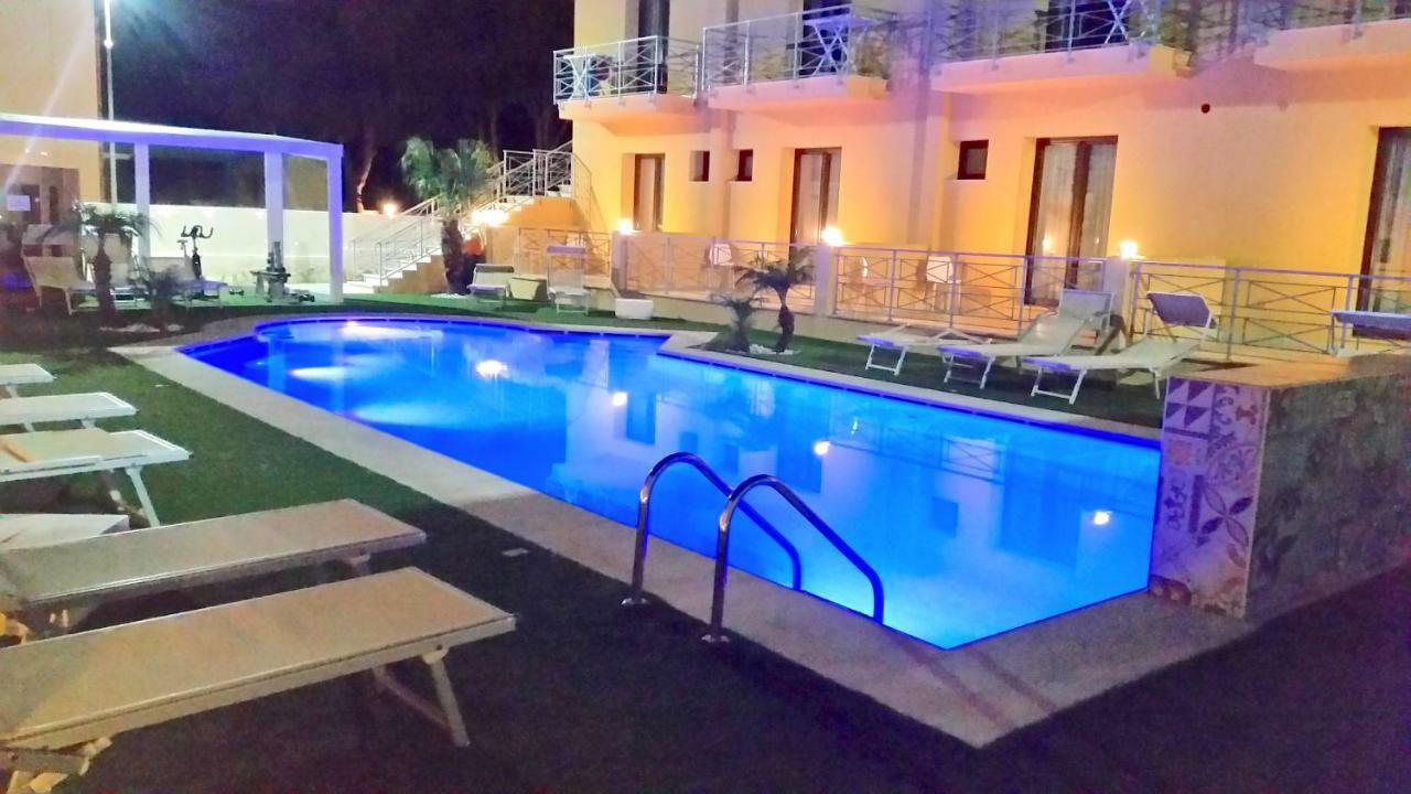 Residence Le Piscine San Vito Lo Capo Exterior foto